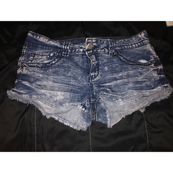dark wash jean shorts